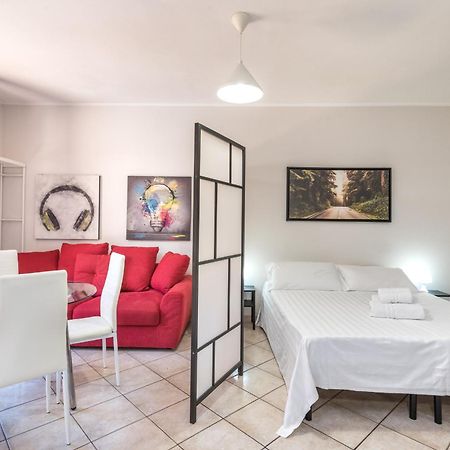 Travelershome Ciampino Suite المظهر الخارجي الصورة