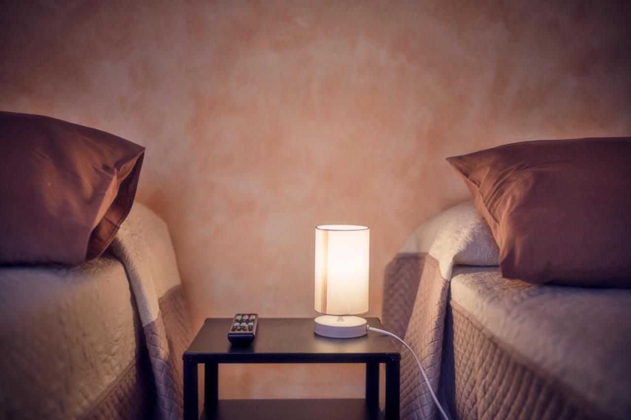 Travelershome Ciampino Suite المظهر الخارجي الصورة