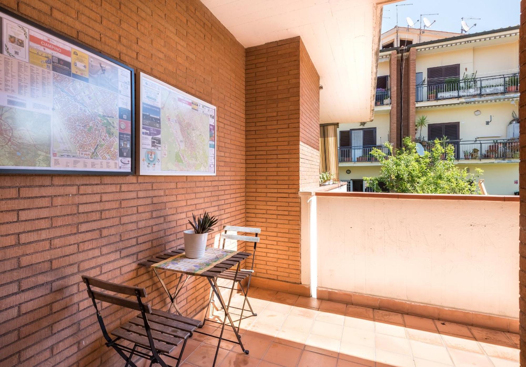 Travelershome Ciampino Suite المظهر الخارجي الصورة